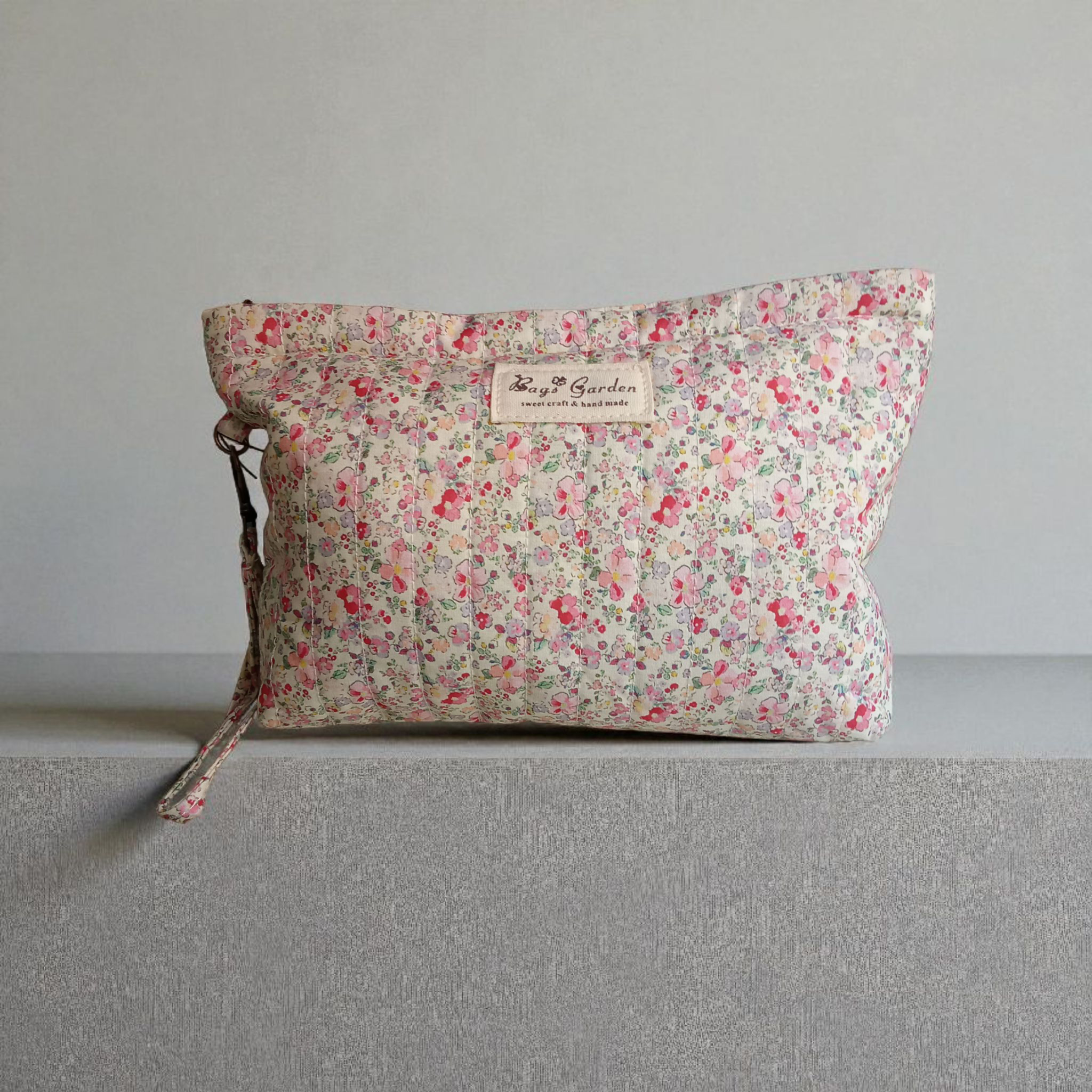 LIBERTY- Neceser acolchado Flores rositas