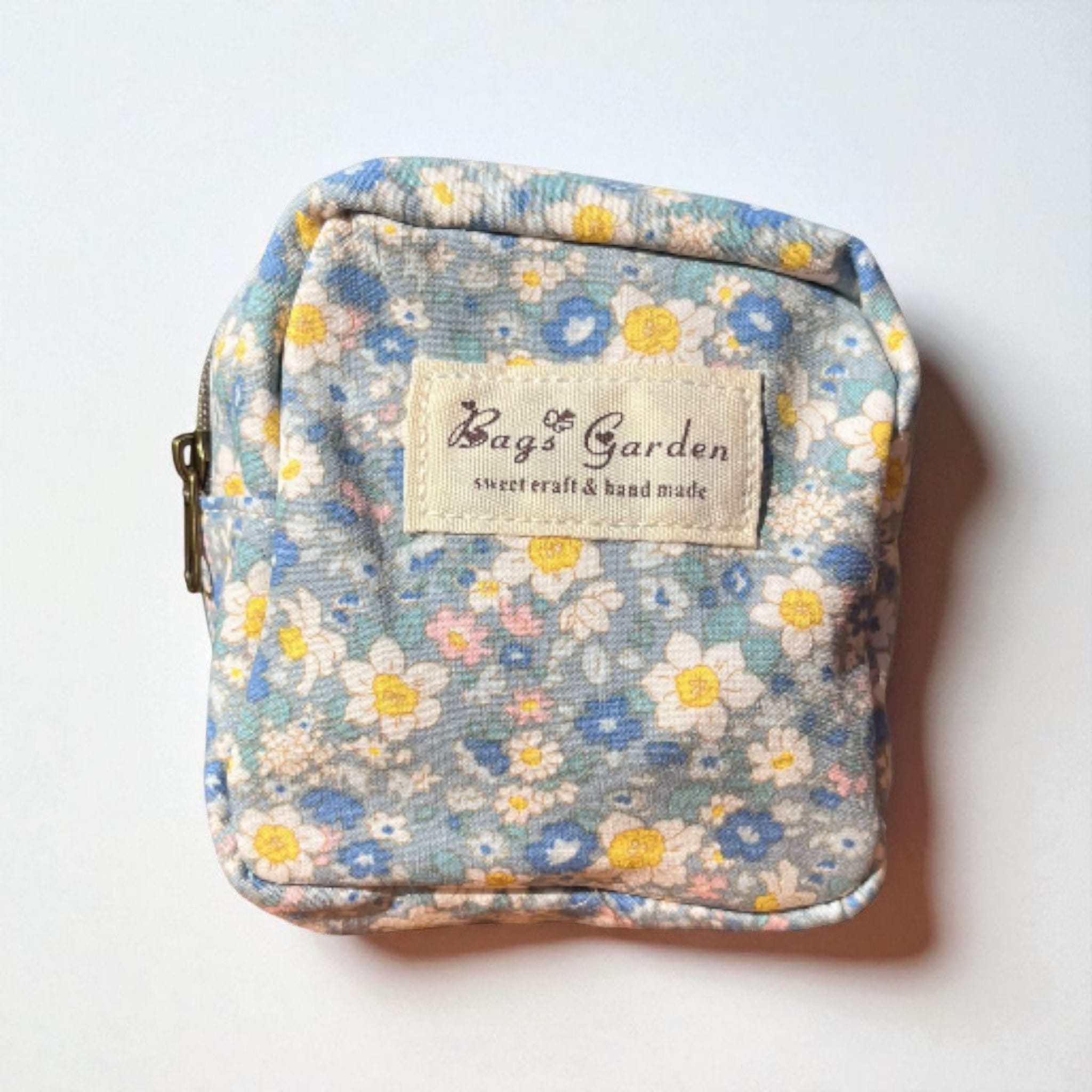 LIBERTY- Monedero con flores azules
