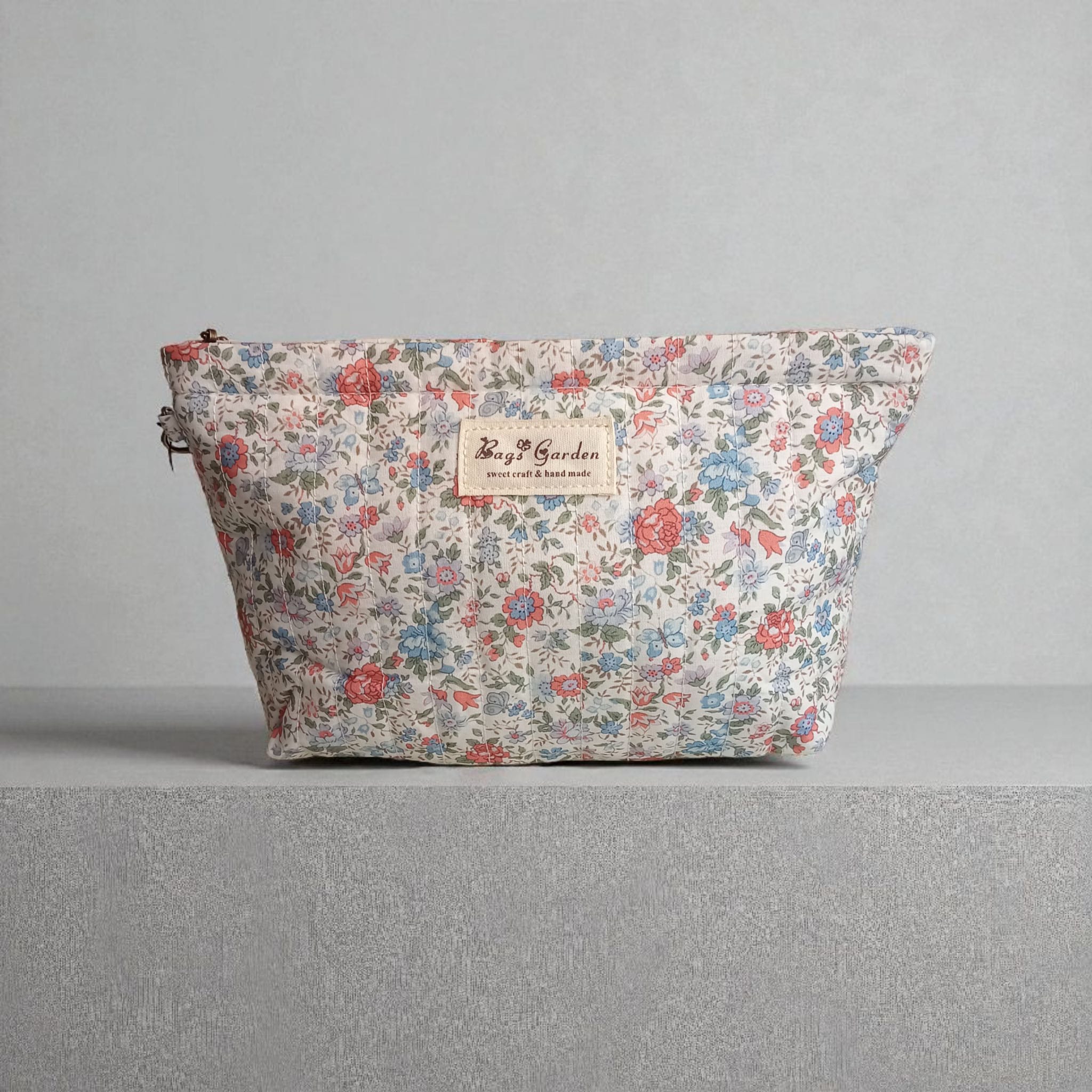 LIBERTY- Neceser acolchado Flores azules y naranjas