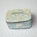 LIBERTY - Bolsa Maquillaje con asa Flores azul con fresitas rojas